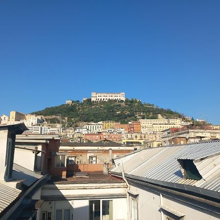 I Tre Re Via Toledo Neapel Exteriör bild